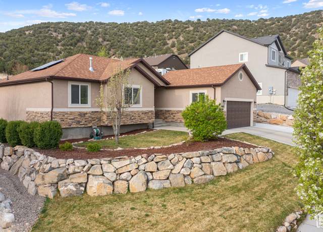 Property at 4012 E Yakima Way, Eagle Mountain, UT 84005, 6 beds, 3 baths