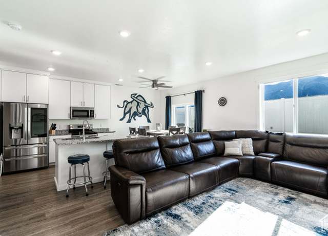Property at 46 S 410 W, Providence, UT 84332, 3 beds, 2.5 baths