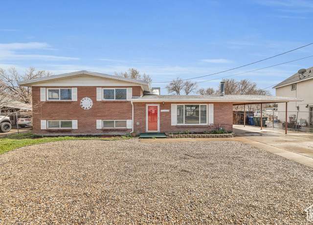 Property at 3271 S 3600 W, West Valley City, UT 84119, 5 beds, 3 baths