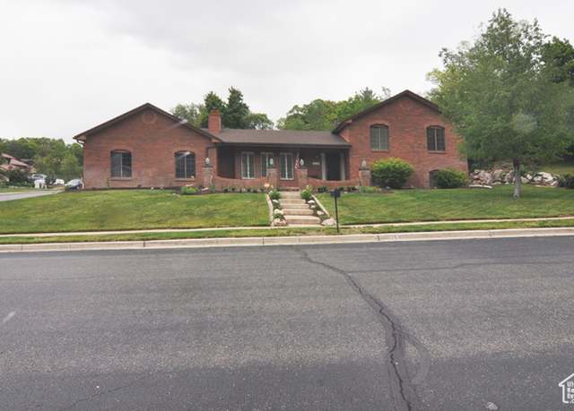 Property at 2539 E Oak Ln, Layton, UT 84040, 5 beds, 3.5 baths
