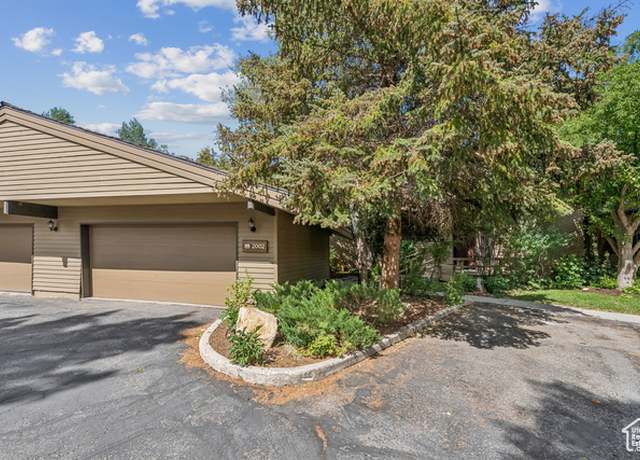 Property at 2002 Lakeview Dr, Park City, UT 84060, 1 bed, 3 baths
