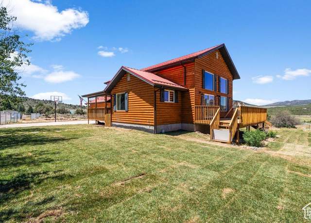 Property at 770 W Carter Dr, Pine Valley, UT 84781, 5 beds, 4 baths