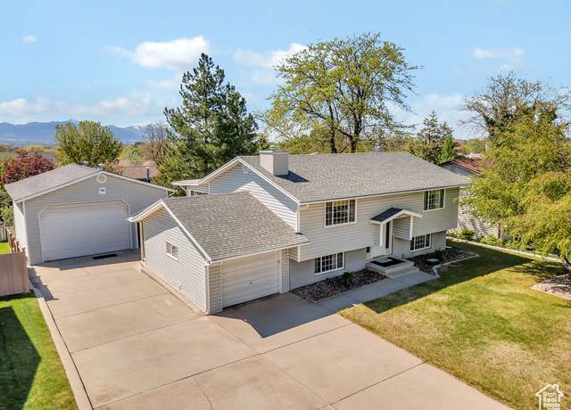 Property at 9692 S Mumford Dr, Sandy, UT 84094, 4 beds, 2 baths