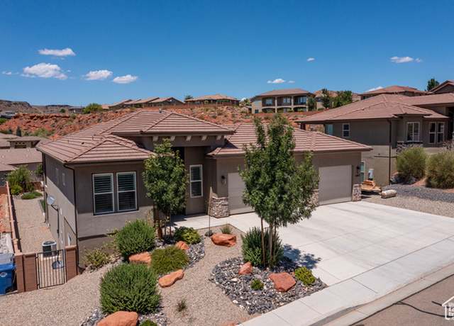 Property at 1047 N 2050 E, St. George, UT 84770, 6 beds, 4 baths