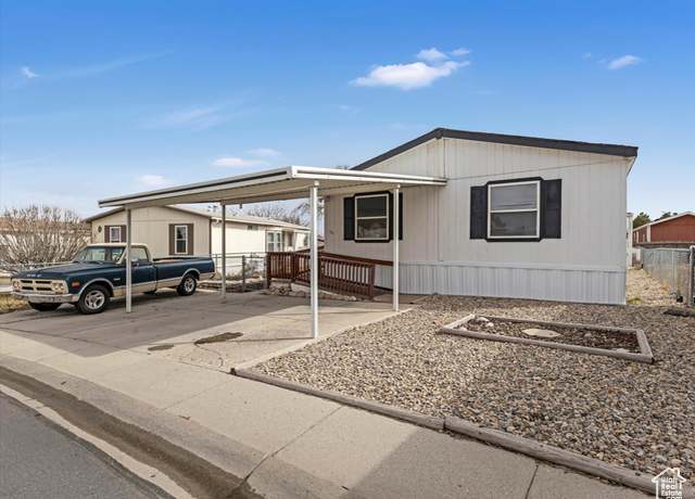 Property at 5075 W 4700 S #124, West Valley City, UT 84118, 4 beds, 2 baths