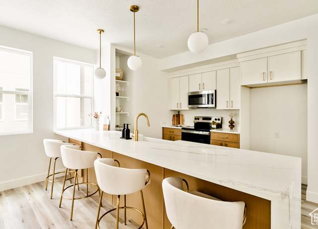 Property at 365 W 800 N #2, Salt Lake City, UT 84103, 3 beds, 2.5 baths