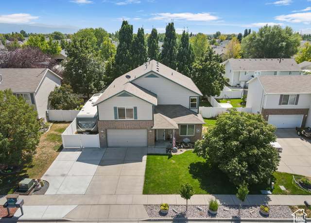 Property at 646 E 2000 S, Clearfield, UT 84015, 5 beds, 3 baths