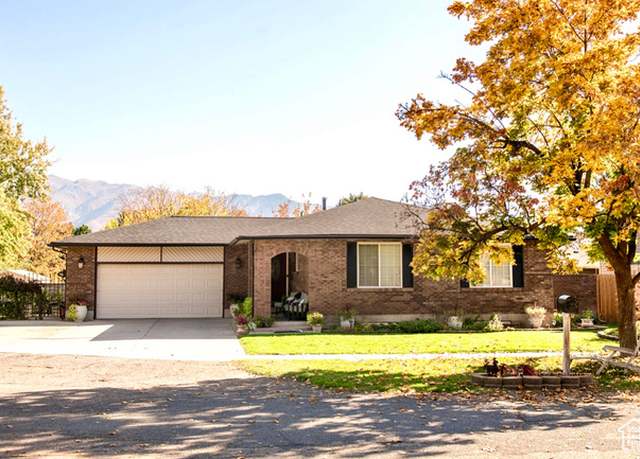 Property at 4552 S 1675 W, Roy, UT 84067, 5 beds, 3 baths