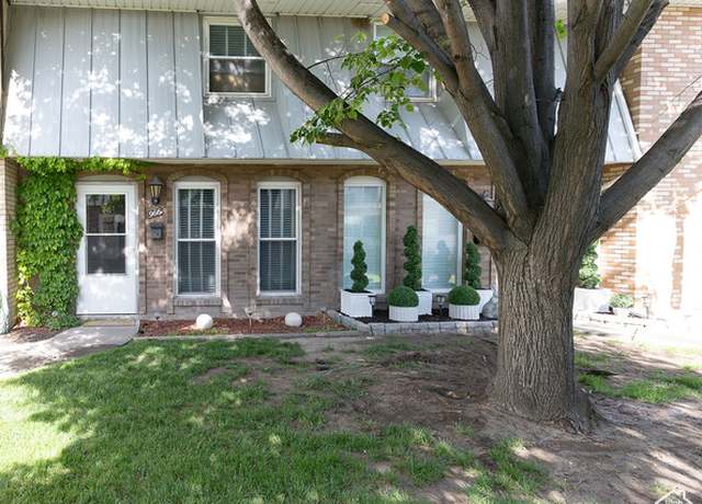 Property at 966 Mckinley Ave Unit B, Pocatello, ID 83201, 2 beds, 1.5 baths