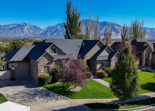 Property at 12359 S Overlook Ridge Ct, Riverton, UT 84065, 7 beds, 4.5 baths