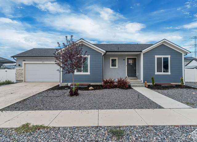 Property at 2415 E Boxwood Ln #616, Eagle Mountain, UT 84005, 5 beds, 2 baths