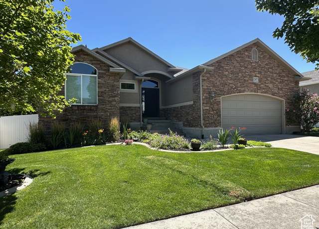 Property at 13677 S Buckeye Way, Riverton, UT 84096, 3 beds, 2 baths