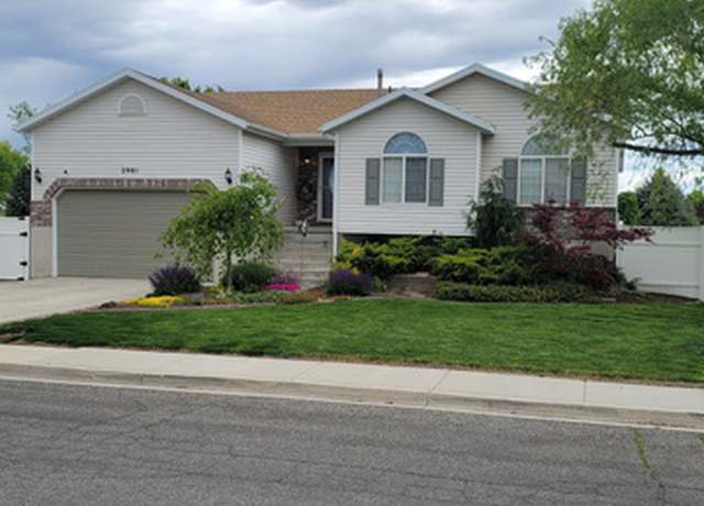 Property at 2981 S Pika Dr, West Valley City, UT 84128, 5 beds, 3 baths