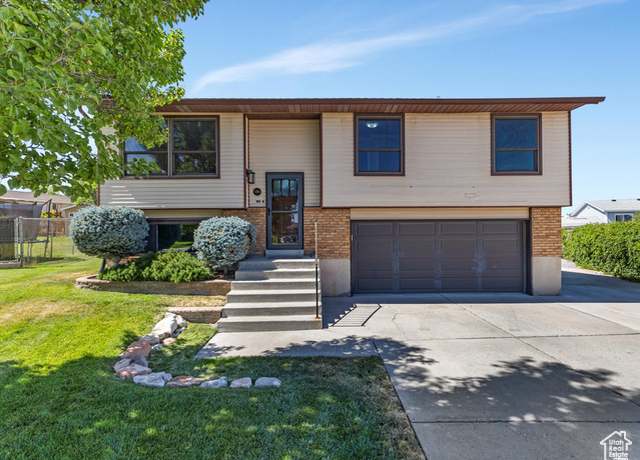 Property at 5766 W Tuckington Cir, Kearns, UT 84118, 3 beds, 2 baths