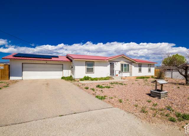 Property at 2036 W 1500 N, Vernal, UT 84078, 4 beds, 2 baths