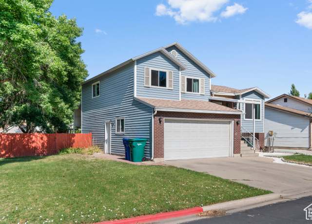 Property at 889 S Clover Cir, Ogden, UT 84404, 4 beds, 3 baths