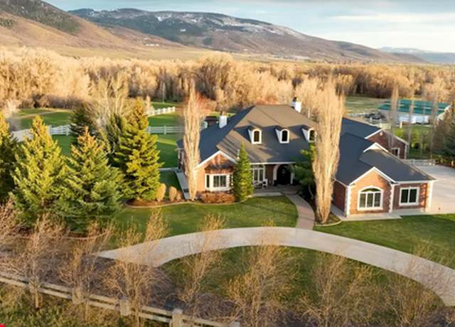 Property at 189 E Weber Canyon Rd, Oakley, UT 84055, 8 beds, 7.5 baths