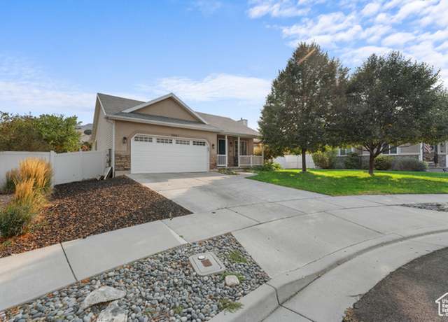 Property at 5841 W First S, Herriman, UT 84096, 6 beds, 3 baths