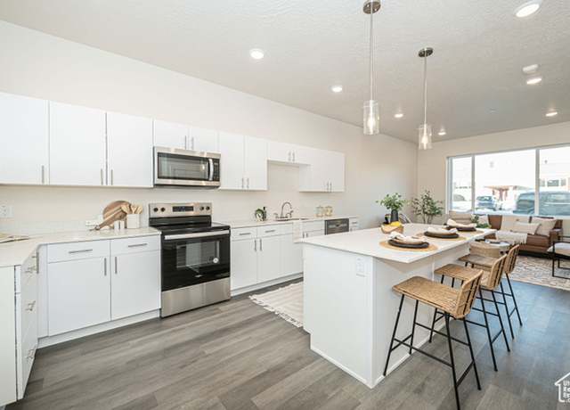 Property at 155 E 900 S #208, Ogden, UT 84404, 1 bed, 1 bath