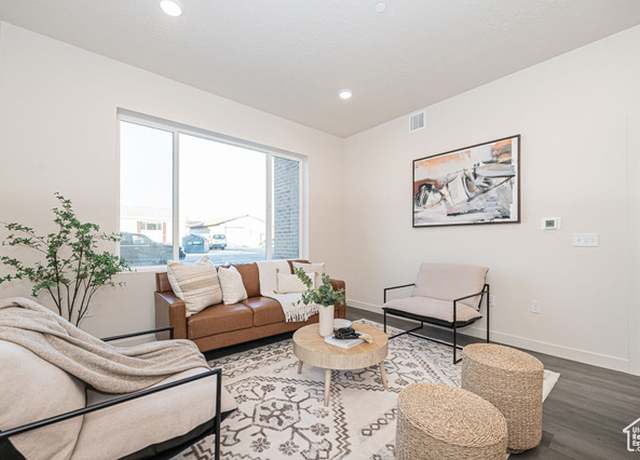 Property at 155 E 900 S #208, Ogden, UT 84404, 1 bed, 1 bath