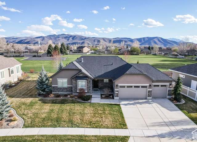 Property at 676 E 400 S, Heber City, UT 84032, 6 beds, 3 baths