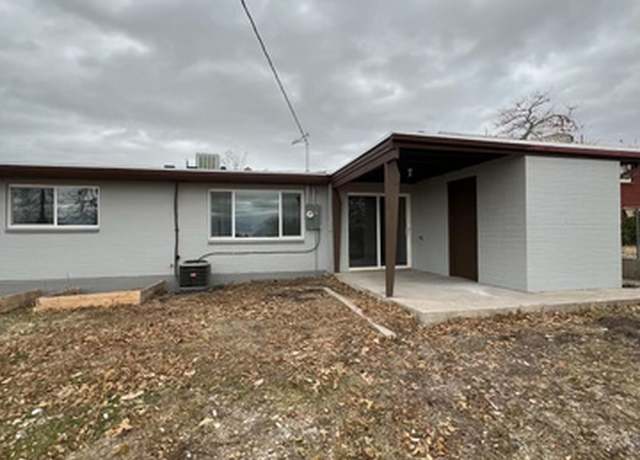 Property at 220 S 100 E, Tooele, UT 84074, 3 beds, 1.5 baths