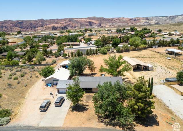 Property at 5793 N 1850 W, St. George, UT 84770, 5 beds, 4 baths