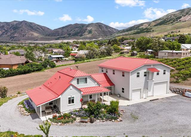 Property at 1670 S Hwy 89, Perry, UT 84302, 5 beds, 3.5 baths
