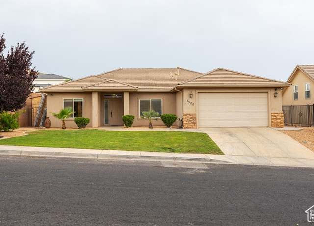 Property at 1500 E Mesa View Ln, Washington, UT 84780, 4 beds, 2 baths