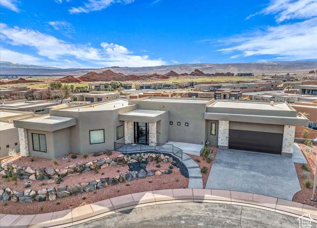 Property at 5367 W 3180 S, Hurricane, UT 84737, 4 beds, 5 baths