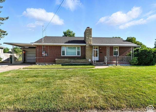 Property at 1951 W 4900 S, Roy, UT 84067, 4 beds, 1 bath