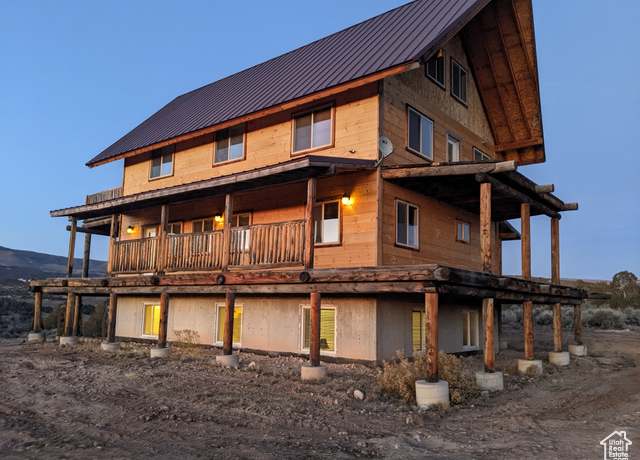 Property at 12495 E Solitude Dr, Lapoint, UT 84039, 5 beds, 2.5 baths
