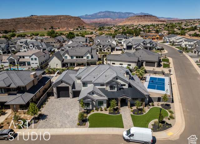 Property at 801 E Arina Way, Washington, UT 84780, 6 beds, 6 baths