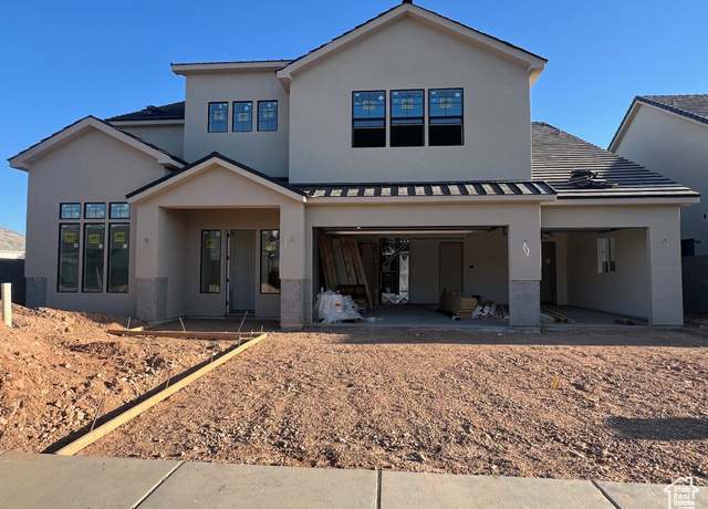 Property at 2941 E Alderann St, St. George, UT 84790, 6 beds, 3.5 baths