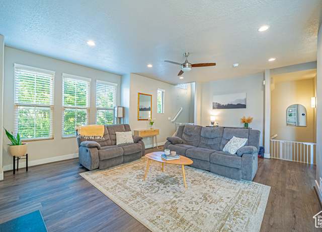 Property at 4773 W Daybreak Rim Way, South Jordan, UT 84009, 3 beds, 2.5 baths