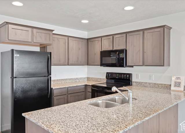 Property at 782 E 500 S, American Fork, UT 84003, 7 beds, 5 baths