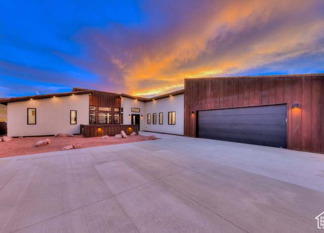 Property at 2194 Salida Del Sol, Moab, UT 84532, 4 beds, 3 baths