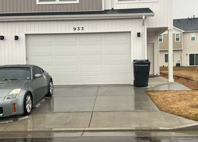 Property at 933 N 960 W St W Unit W 4, Tremonton, UT 84337, 3 beds, 2.5 baths