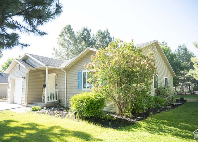 Property at 170 W 500 N, Wellsville, UT 84339, 4 beds, 2.5 baths