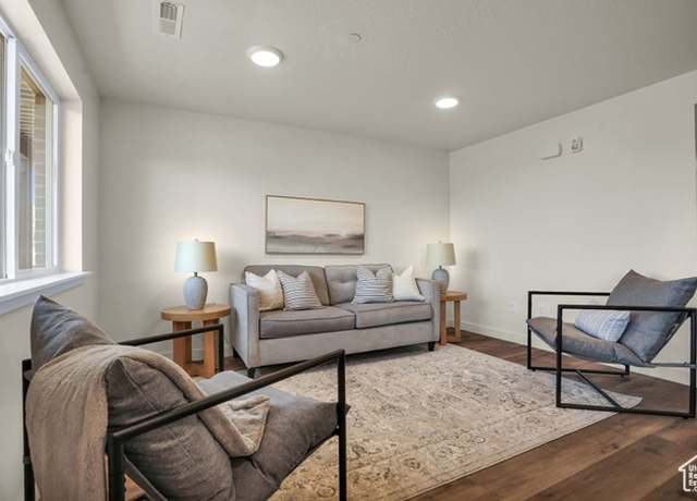 Property at 450 W Main St #16, Santaquin, UT 84655, 2 beds, 1 bath