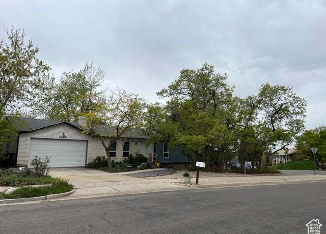 Property at 1213 N Winston Dr, Kaysville, UT 84037, 4 beds, 2 baths