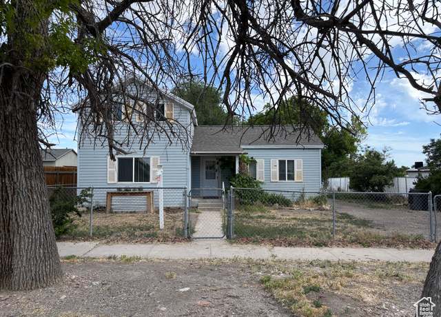 Property at 256 W Main St, Grantsville, UT 84029, 3 beds, 1 bath