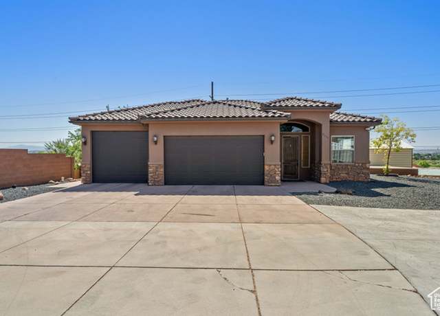 Property at 2752 E 50 S, St. George, UT 84790, 5 beds, 3 baths