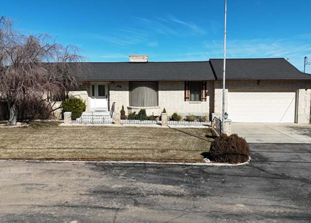 Property at 40 W 200 N, Santaquin, UT 84655, 3 beds, 3 baths