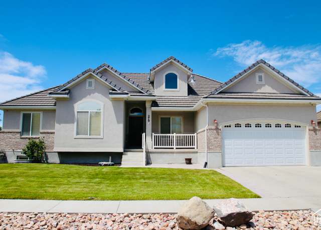 Property at 270 Amsterdam Dr, Stansbury Park, UT 84074, 6 beds, 2 baths