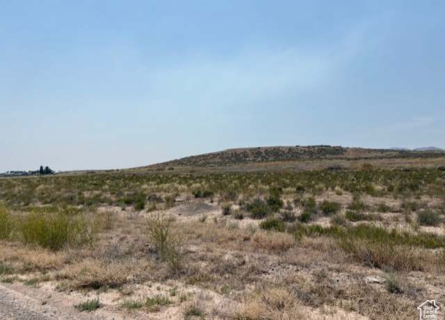 Property at 300 W 900 N, Milford, UT 84751
