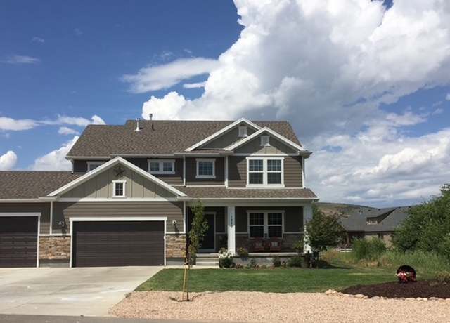 Property at 1962 Bluff Crest Rd #4, Francis, UT 84036, 4 beds, 2.5 baths