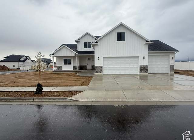 Property at 3758 W Alder Ct, Taylor, UT 84401, 5 beds, 2.5 baths