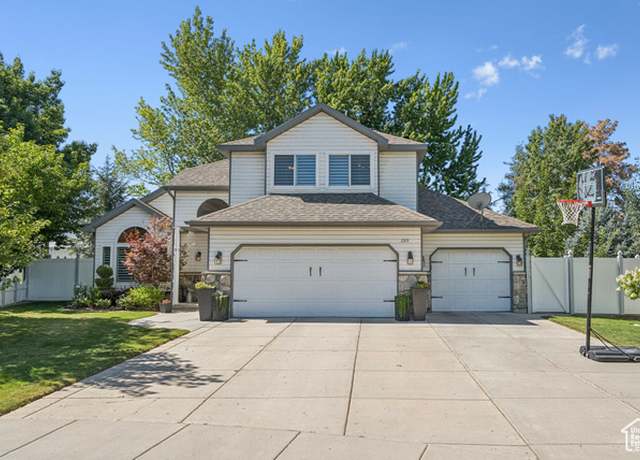 Property at 289 W 800 N, Bountiful, UT 84010, 4 beds, 3.5 baths