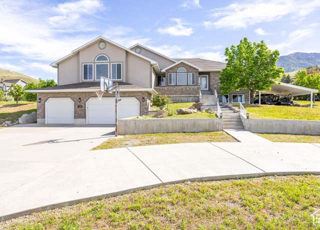 Property at 304 N 1000 E, Hyde Park, UT 84318, 6 beds, 5.5 baths
